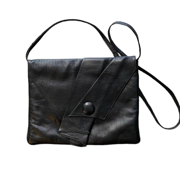 Vintage 80’s Leather Shoulder / CB Handbag w/ Folded Buttoned Detail - Picture 1 of 5